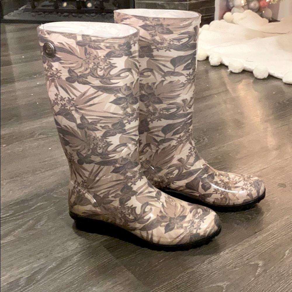 Women’s UGG Rain Boots